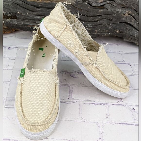 Sanuk June Bug Sidewalk Surfer Slip-on Loafers - Picture 1 of 9